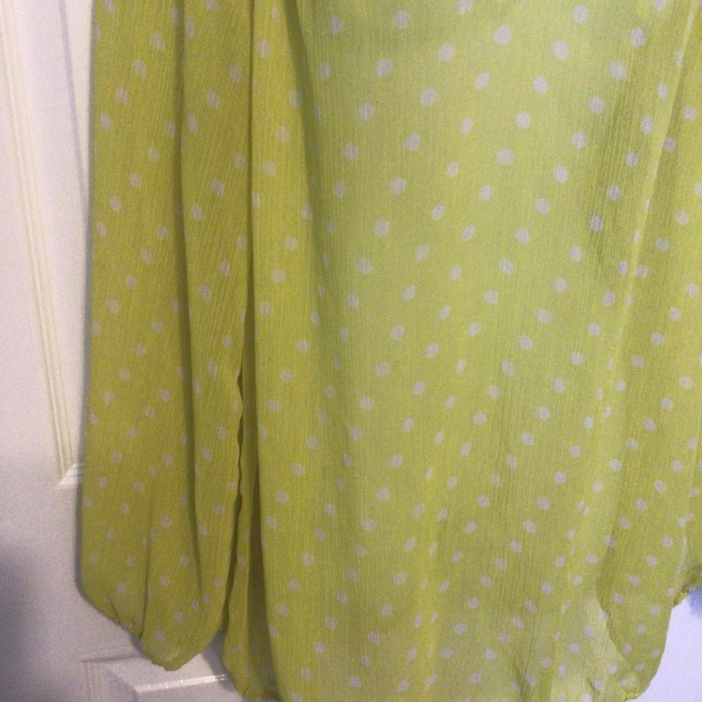 Lane Bryant Yellow Polka Dot Semi-Sheer Long Sleeve Blouse Sz 18/20 - Picture 4 of 8